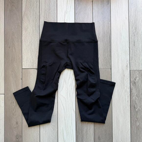 Alphalete Halo Black Leggings - Picture 4 of 6